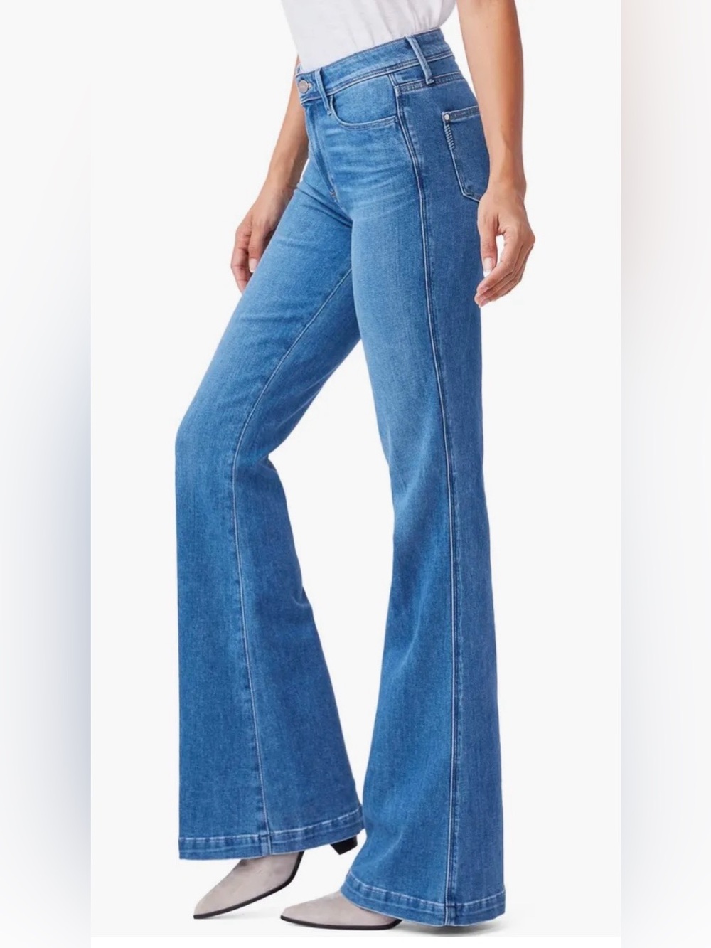 Paige NWT Genevieve Modern High-Rise Blue Flare Jeans Size 33